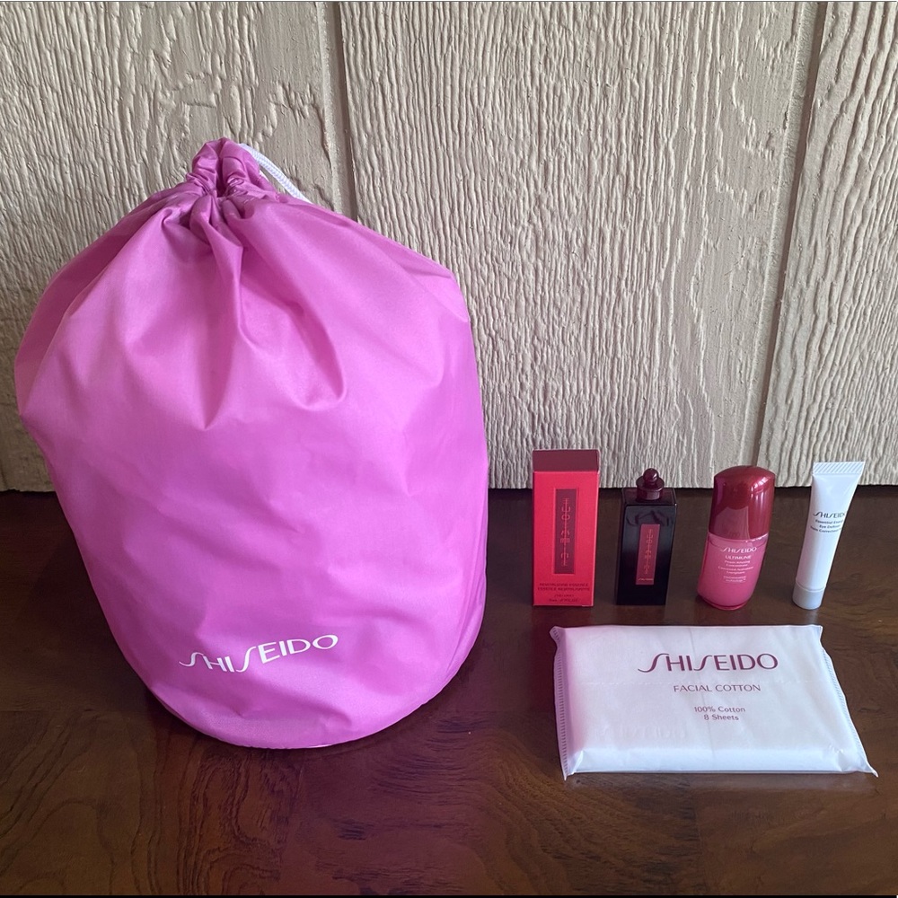 Shiseido Bag Samples Set